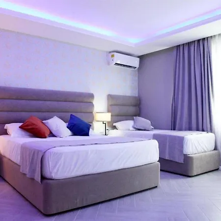 Hotel Fafa Golem (Tirana)