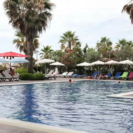 Fafa Hotel Golem (Tirana)